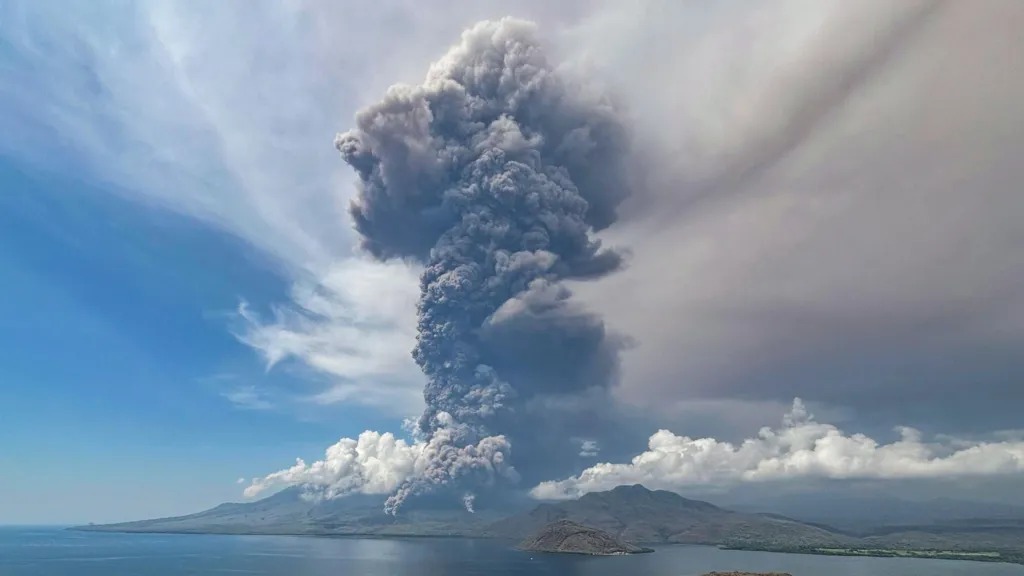 Bali Volcanic Ash Flight Cancellations