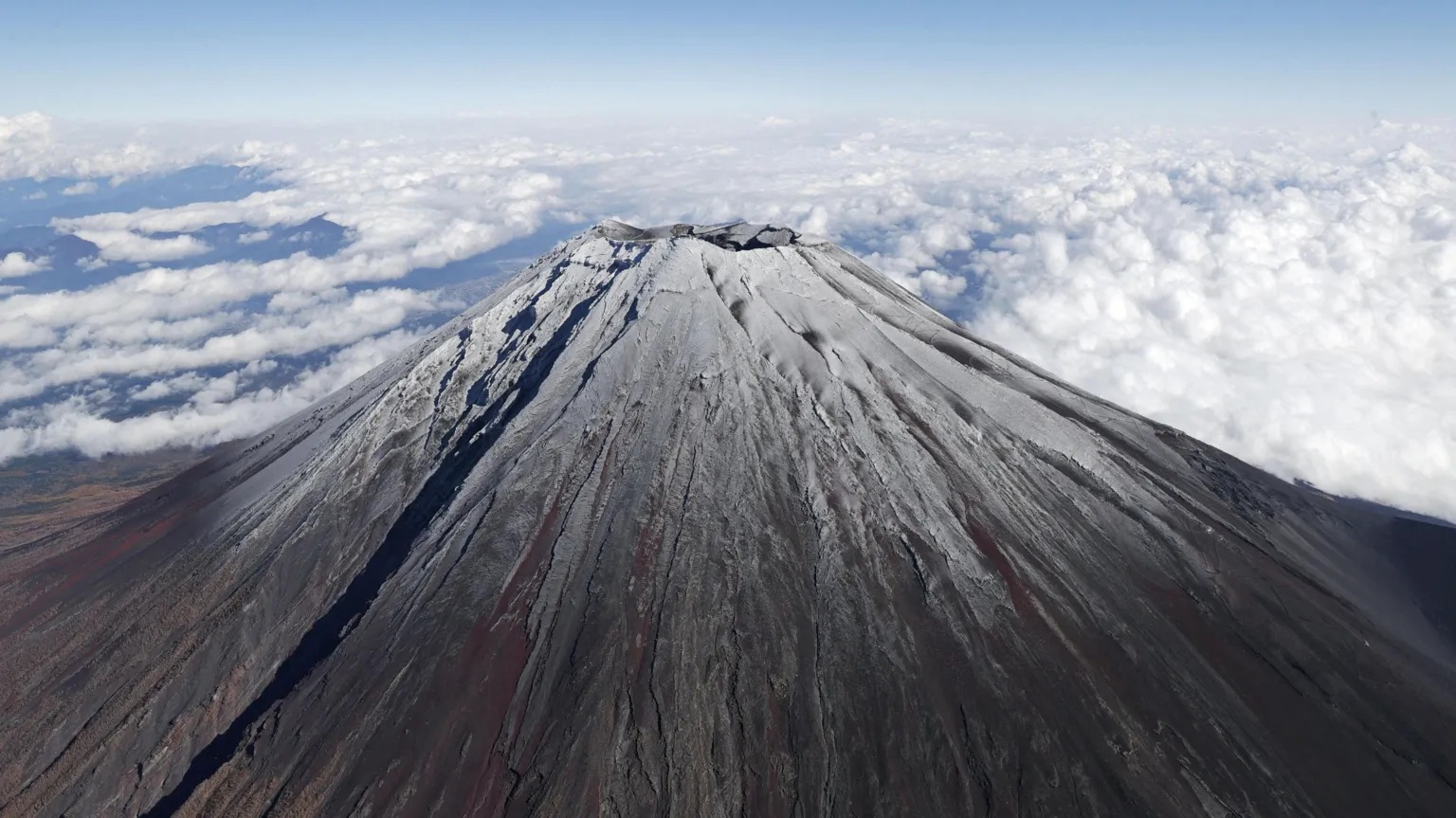 Snow Returns to Mount Fuji