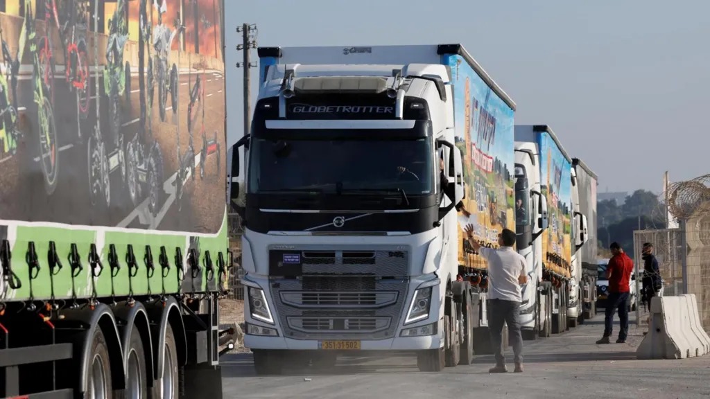 UN suspends Gaza aid deliveries