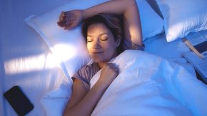 Daytime hacks to fight fatigue and improve sleep quality.