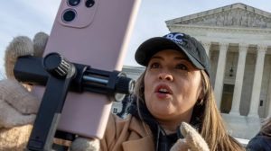 US Supreme Court TikTok ban sparks free speech and data privacy debates.