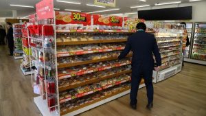 Japanese woman arrested for squashing bun